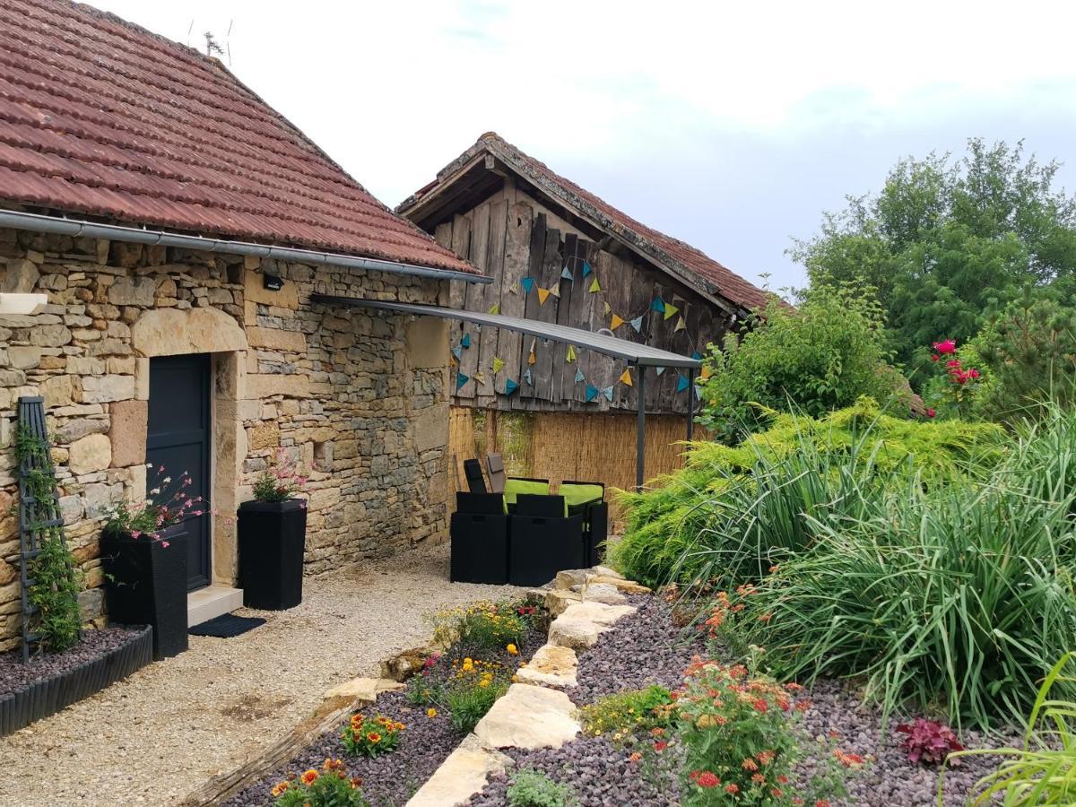 Bed and Breakfast Le Mas De Carrie Parisot  Экстерьер фото