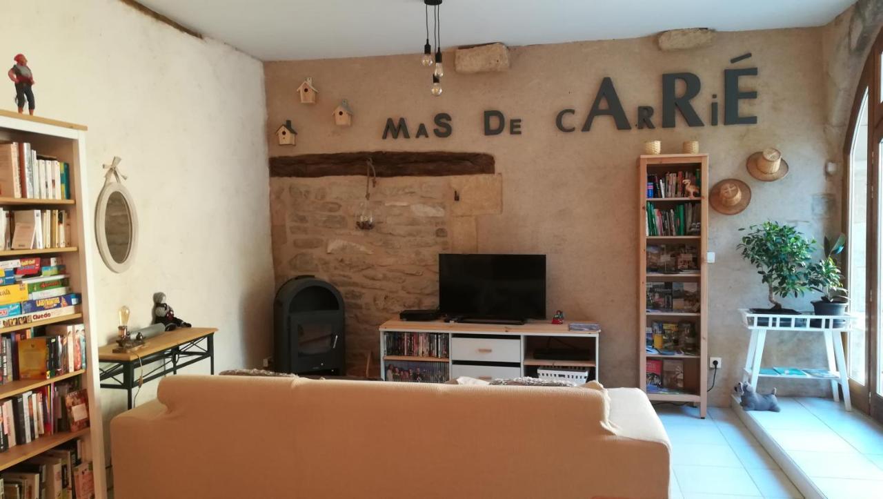 Bed and Breakfast Le Mas De Carrie Parisot  Экстерьер фото