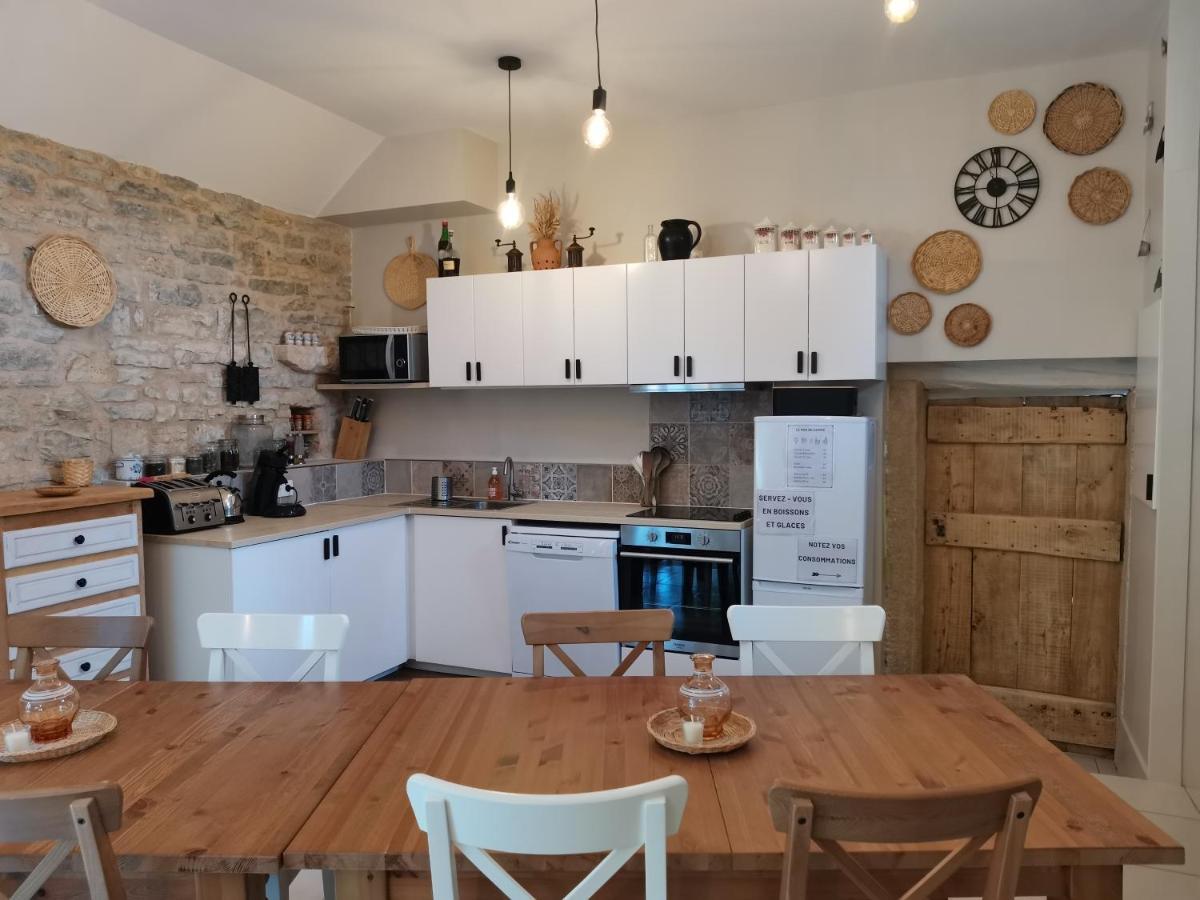 Bed and Breakfast Le Mas De Carrie Parisot  Экстерьер фото