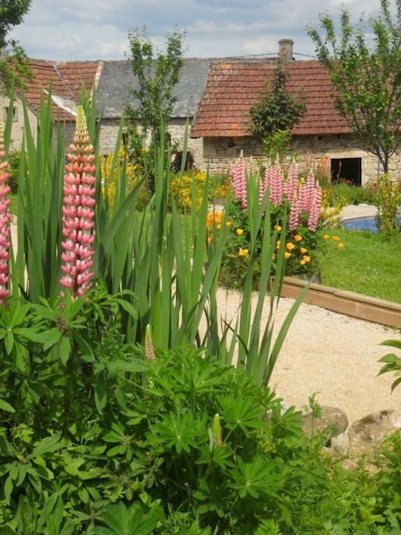 Bed and Breakfast Le Mas De Carrie Parisot  Экстерьер фото