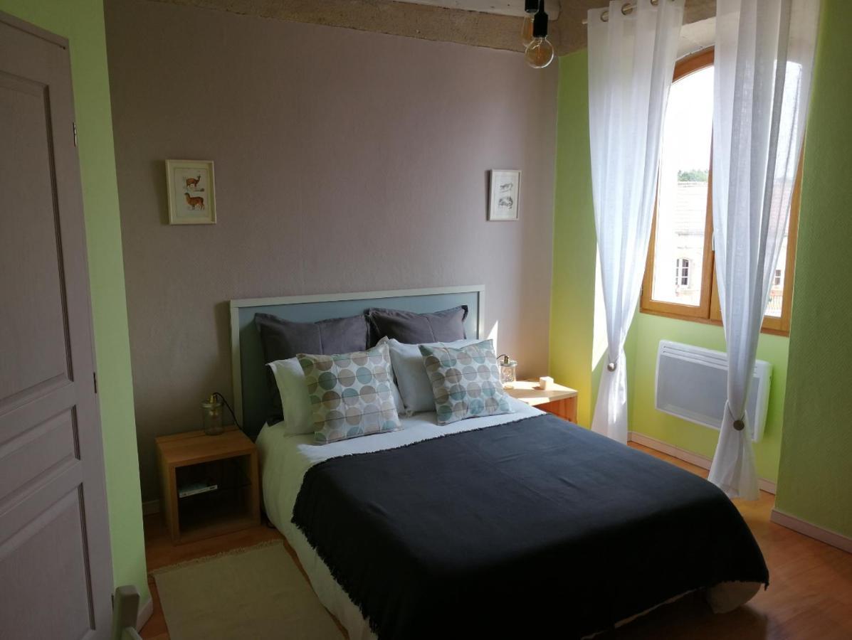 Bed and Breakfast Le Mas De Carrie Parisot  Экстерьер фото